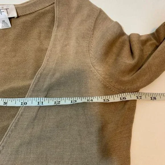 Ann Taylor LOFT Silk‎ Blend Cardigan - Picture 7 of 9